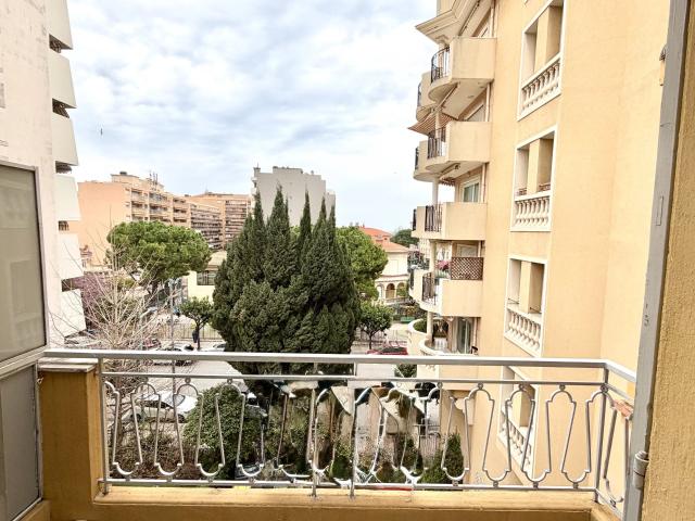 STUDIO A MENTON CENTRE VILLE