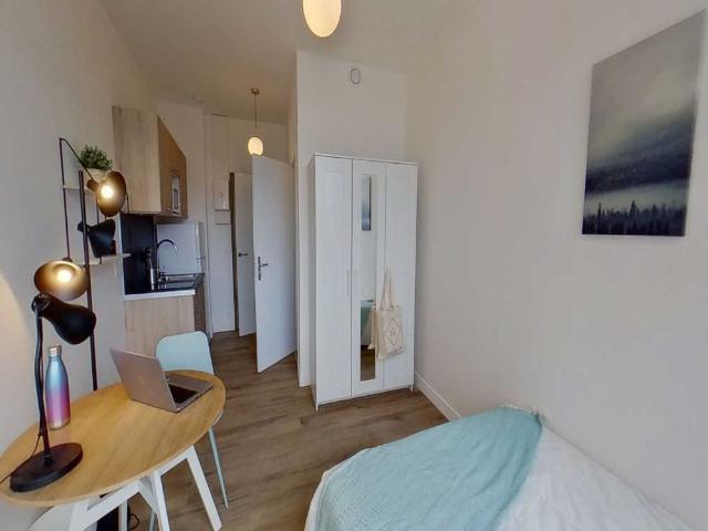 Studio à Paris Avenue Sainte Anne, Asnières sur Seine