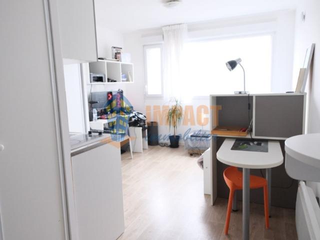 Studio à proximité de la Faculté de Médecine