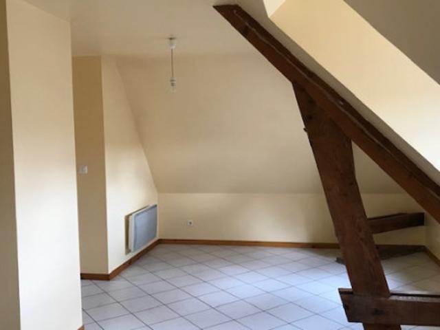 Studio à Saint Leu D Esserent à louer Locagestion, expert en gestion locative