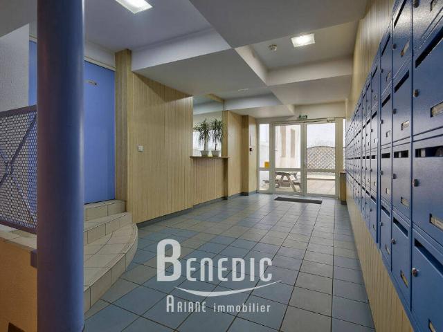 Studio aménagé secteur faculté de droit / lettres