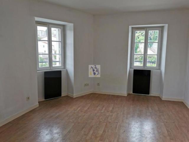 Studio Angoulême proche centre ville