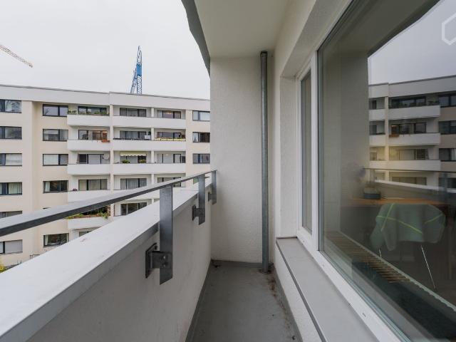 Studio apartment near to Kurfürstendamm / Wittenbergplatz with balcony and very good transport connections, Berlin Amsterdam Apartments for Rent