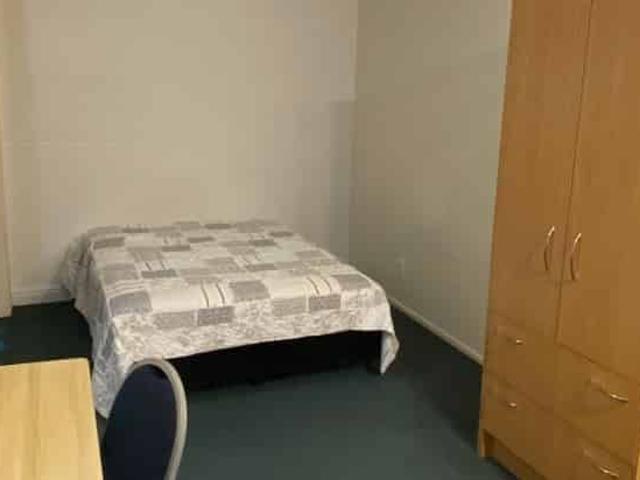 Studio apartment, Central Queen St, Auckland CBD
