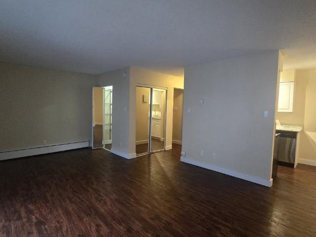 Studio Apartment for Rent at 170 5th Street West, North Vancouver, BC V7M 1J8 Lower Lonsdale