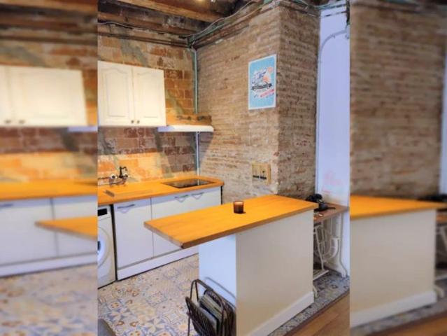 Studio apartment for rent in La Roqueta, Valencia