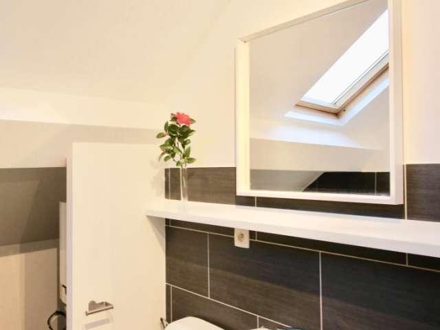 Studio apartment for rent in Saint Gilles, Saint Gilles