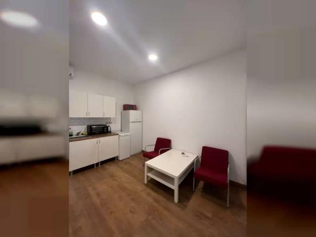 Studio apartment for rent in Sant Marti