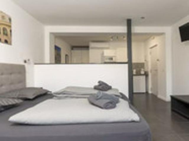Studio apartment for rent 43