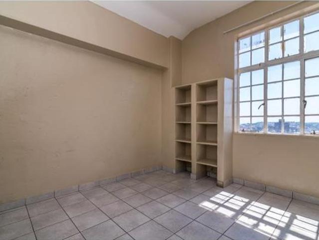 Studio Apartment in Marshalltown