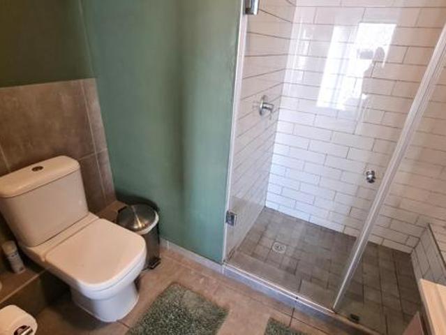 Studio apartment in Menlo Park