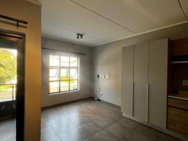 Studio apartment in Menlo Park