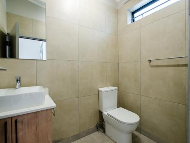 Studio Apartment in Menlo Park