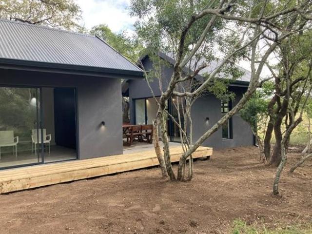 Studio apartment in Moditlo Wildlife Estate