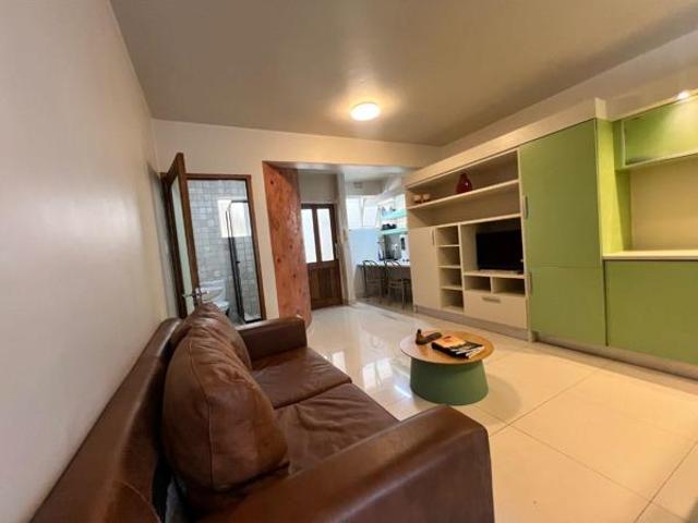 Studio Apartment in Mouille Point
