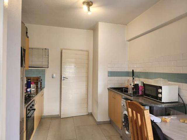 Studio apartment in Auckland Park