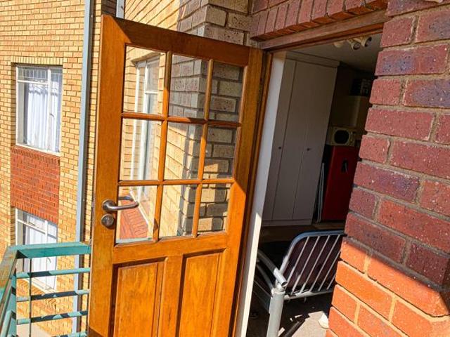 Studio Apartment in Auckland Park