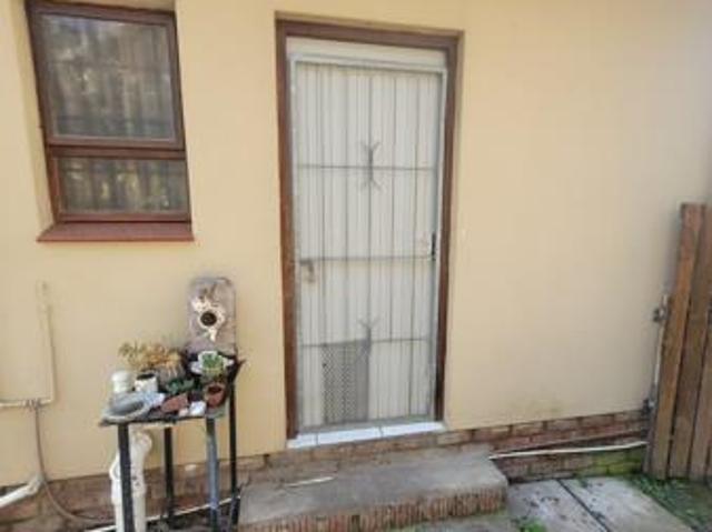 Studio apartment in Amalinda