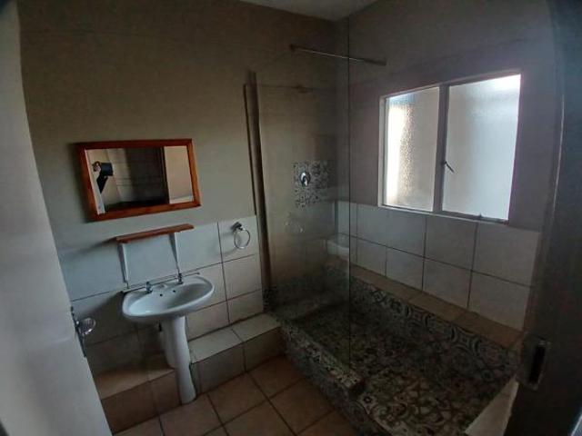 Studio Apartment in Arcadia