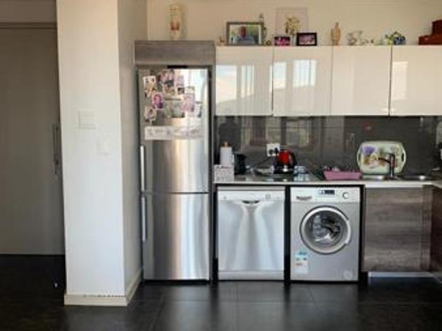 Studio apartment in Bedford Gardens