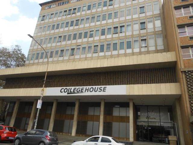 Studio apartment in Braamfontein