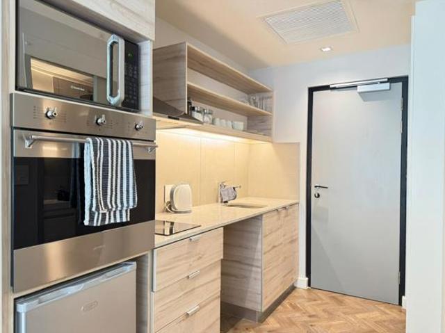 Studio Apartment in Cape Town City Centre