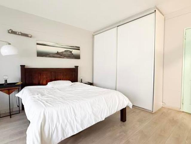 Studio apartment in Cape Town City Centre