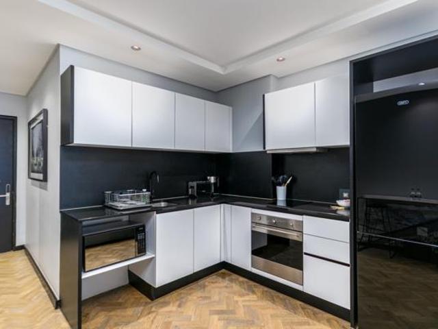 Studio Apartment in Cape Town City Centre