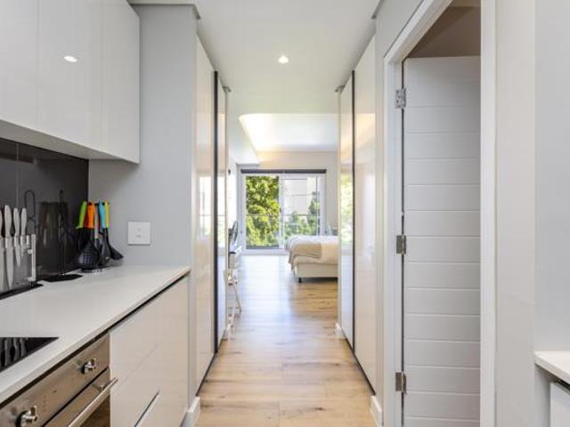 Studio Apartment in Cape Town City Centre