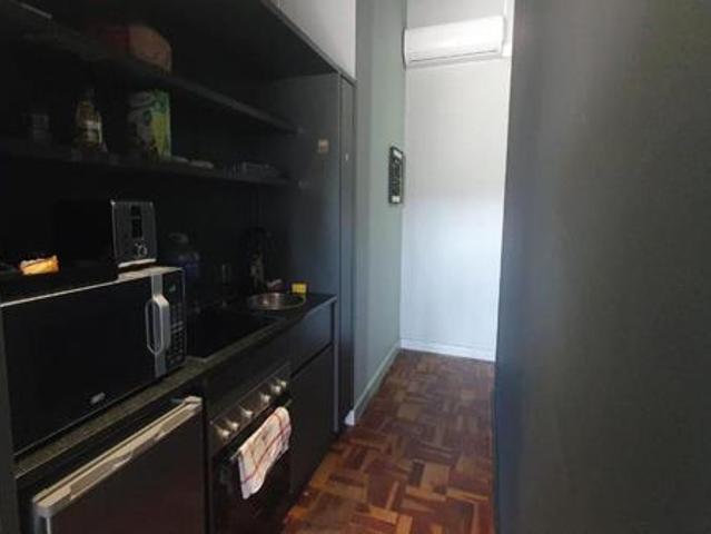 Studio apartment in Cape Town City Centre