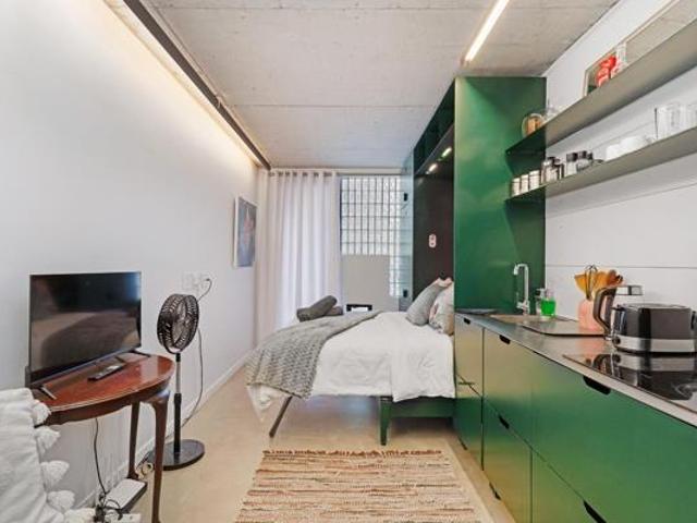 Studio Apartment in Cape Town City Centre