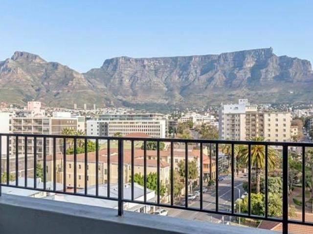 Studio apartment in Cape Town City Centre