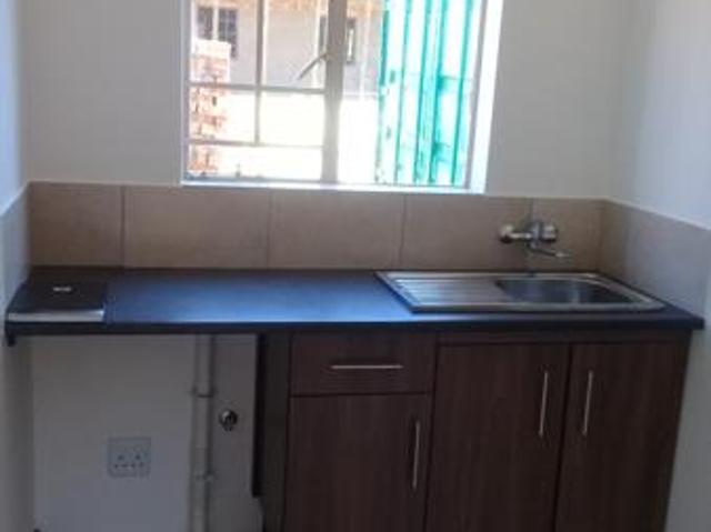 Studio apartment in Capital Park