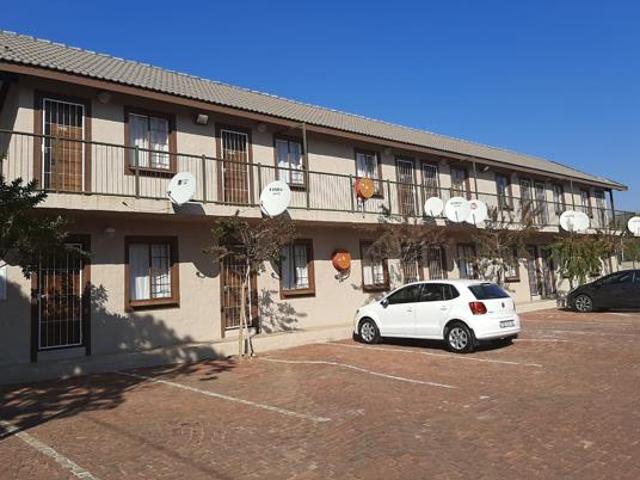 Studio Apartment in Capital Park
