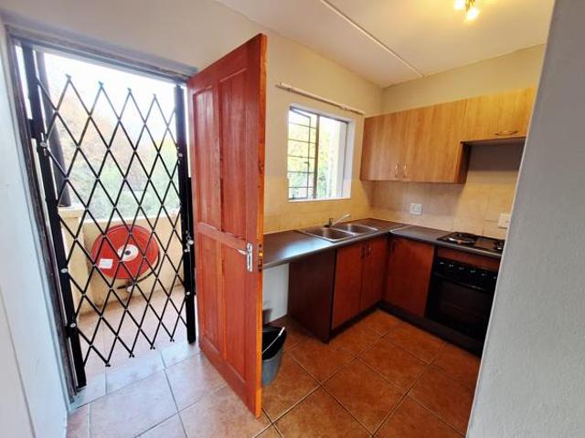 Studio Apartment in Clubview