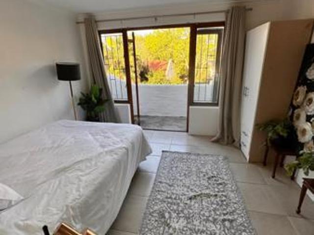 Studio apartment in Constantia