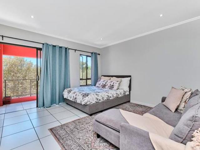 Studio apartment in Craigavon