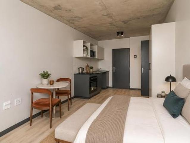 Studio Apartment in Foreshore