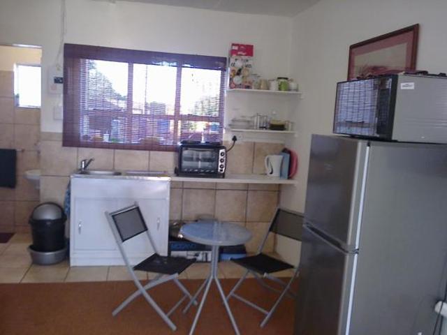 Studio apartment in Franklin Roosevelt Park