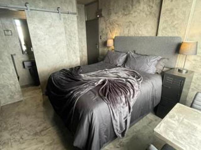 Studio Apartment in Gardens