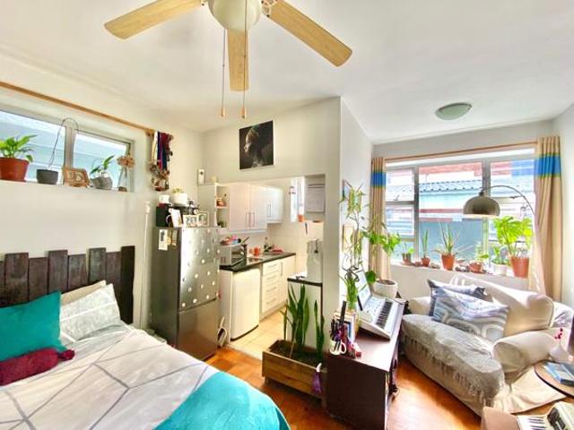 Studio Apartment in Gardens