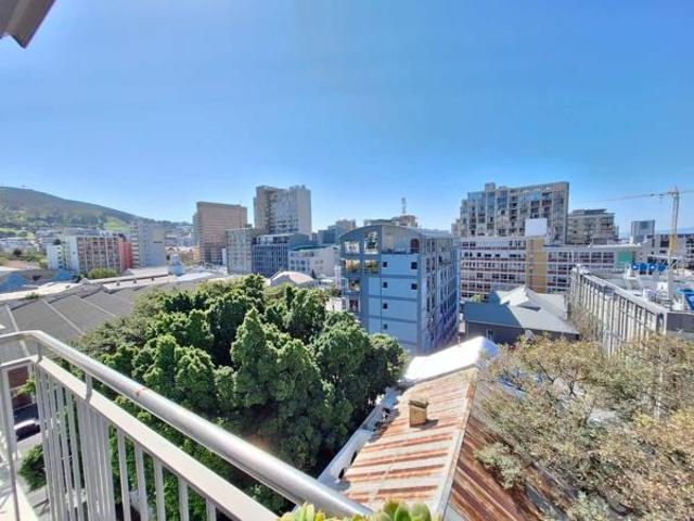Studio Apartment in Cape Town City Centre