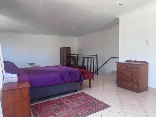 Studio apartment in Glenashley