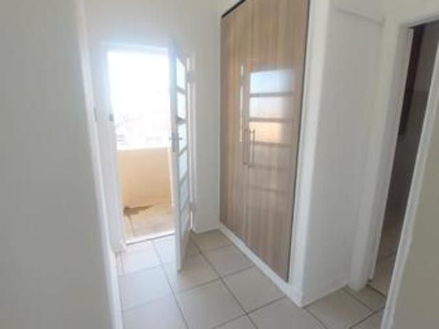 Studio apartment in Goodwood Central
