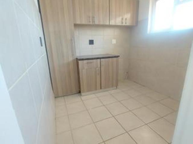 Studio apartment in Goodwood Central