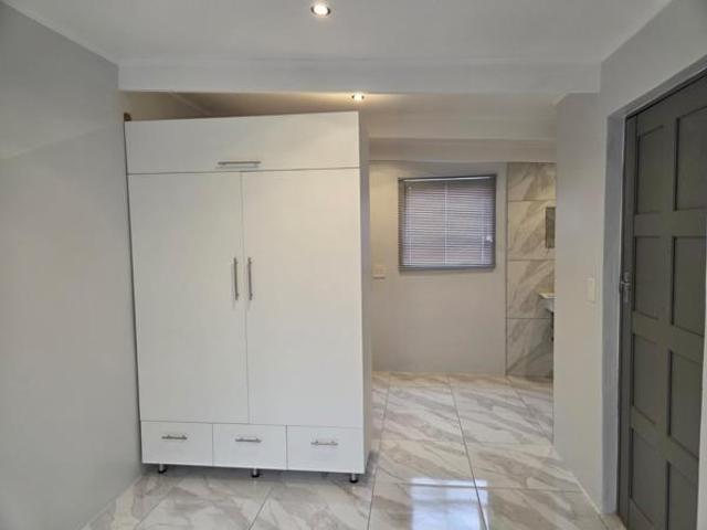 Studio apartment in Goodwood Estate