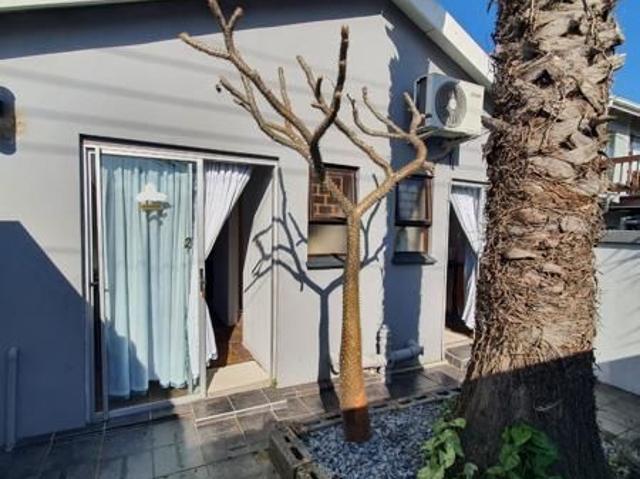 Studio apartment in Gonubie