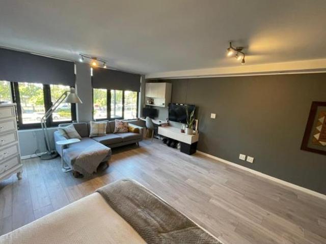 Studio Apartment in Green Point