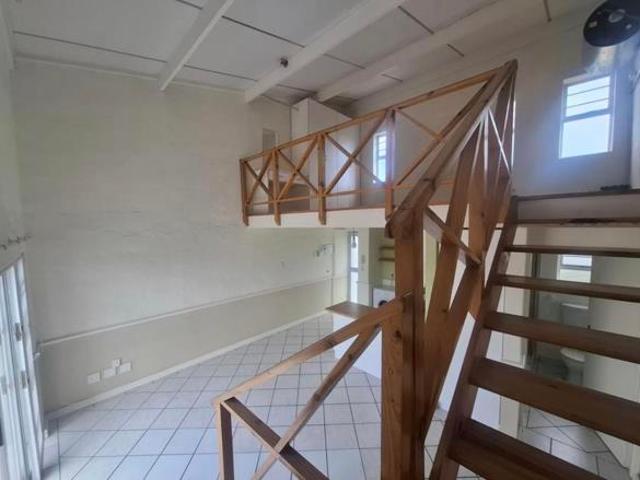 Studio apartment in Humewood