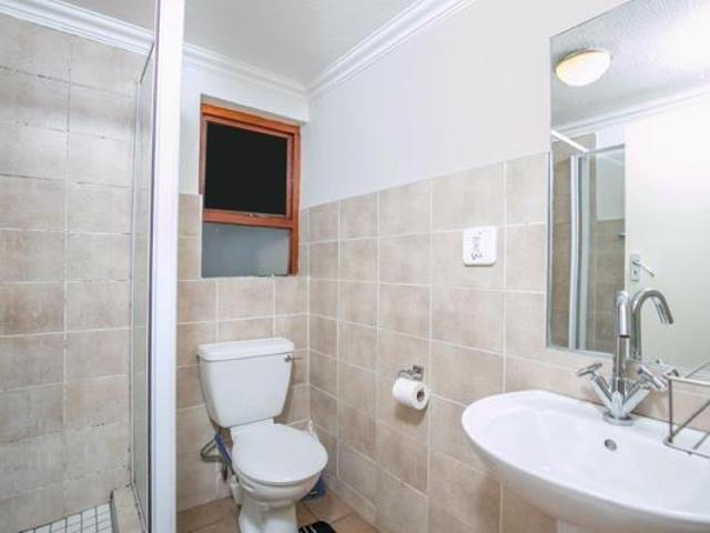Studio Apartment in Halfway Gardens